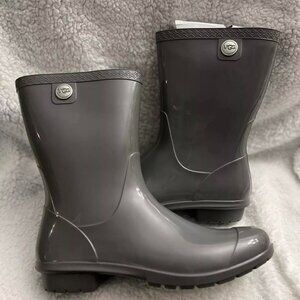 UGG Woman's Sienna Rain Boots Size 9 Charcoal
